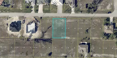 4332 NW 28th St, Cape Coral, FL 33993