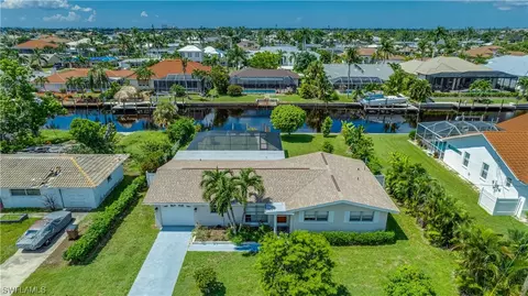 5324 Malibu Ct, Cape Coral, FL 33904