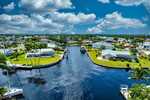 846 Cypress Lake Cir, Fort Myers, FL 33919