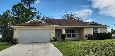 3815 16th St W, Lehigh Acres, FL 33971