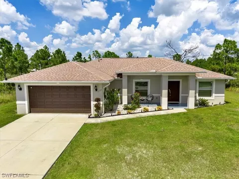 2002 W 9th St, Lehigh Acres, FL 33972