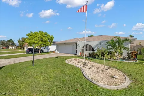 9796 Owlclover St, Fort Myers, FL 33919