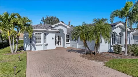 12911 Silverthorn Ct, Bonita Springs, FL 34135