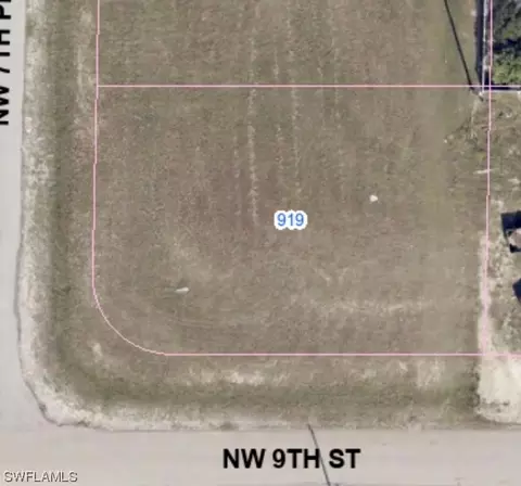 919 NW 7th Pl, Cape Coral, FL 33993