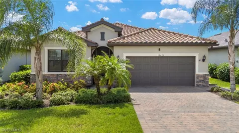 19623 Beechcrest Pl, Estero, FL 33928 photo 2