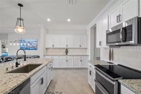 19623 Beechcrest Pl, Estero, FL 33928 photo 7