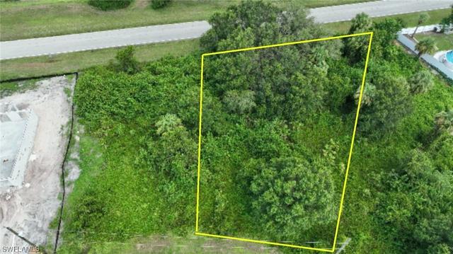 3017 June Cir, Labelle, FL 33935