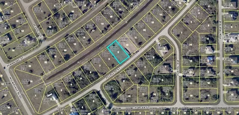 327 Peerless St, Lehigh Acres, FL 33974