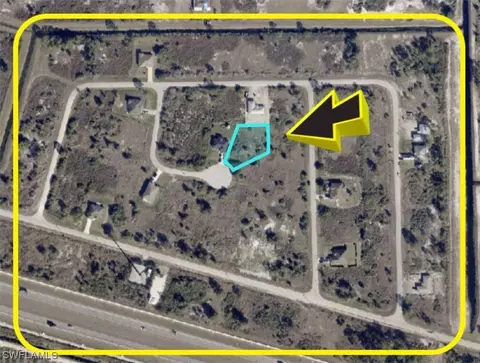 1127 Parnell Ct, Lehigh Acres, FL 33974