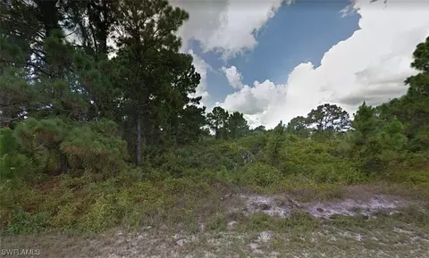 1126 Dutchess St E, Lehigh Acres, FL 33974