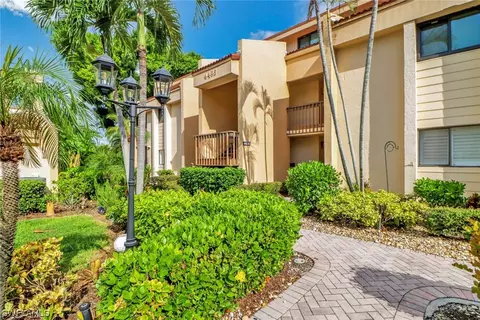 4496 Windjammer Ln #1B, Fort Myers, FL 33919