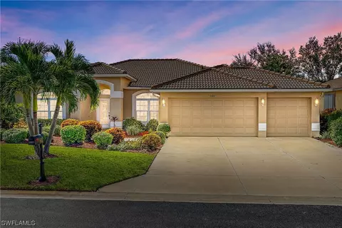 15001 Balmoral Loop, Fort Myers, FL 33919