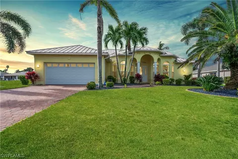 1806 SE 21st St, Cape Coral, FL 33990