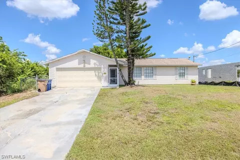 3602 13th St SW, Lehigh Acres, FL 33976