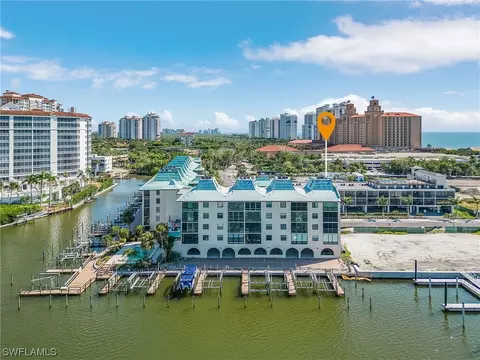 271 Southbay Dr #141, Naples, FL 34108