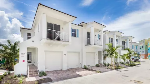 5865 107 Shell Cove Dr, Cape Coral, FL 33914