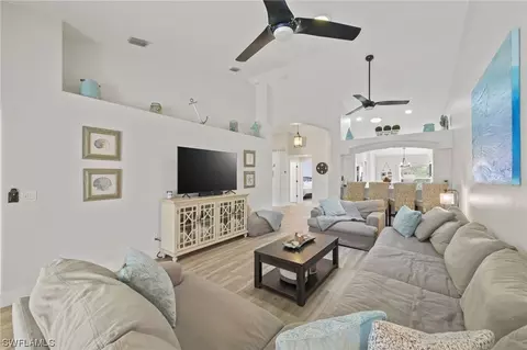 8463 Ibis Cove Cir #A-182, Naples, FL 34119
