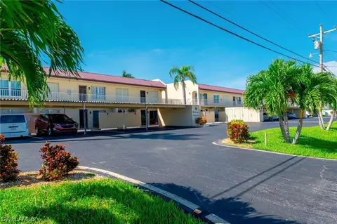 1316 SE 46th St #B1, Cape Coral, FL 33904