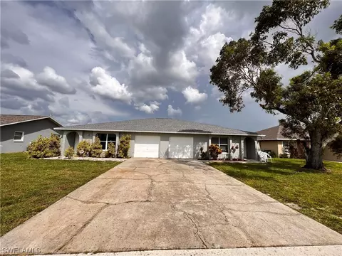 3227-3229 Skyline Blvd, Cape Coral, FL 33914