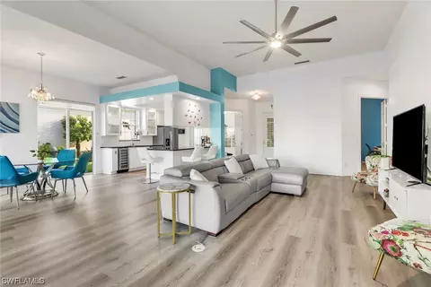 4609 Navassa Ln, Naples, FL 34119 photo 3