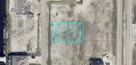 1431 NW 40th Pl, Cape Coral, FL 33993