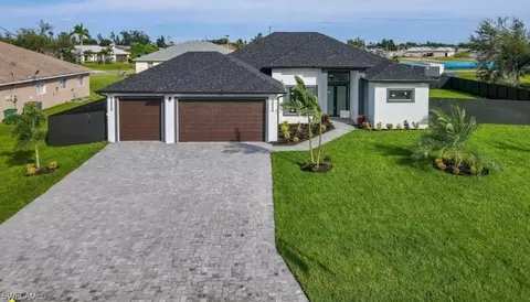 521 NW 1st Ter, Cape Coral, FL 33993