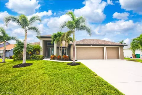 3042 SW 27th Pl, Cape Coral, FL 33914