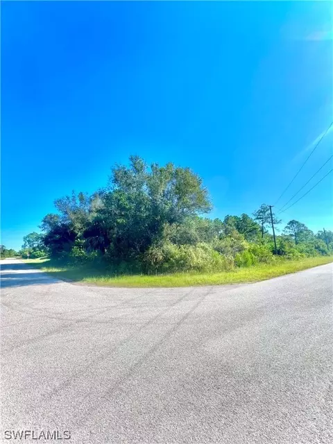 3116 49th St W, Lehigh Acres, FL 33971