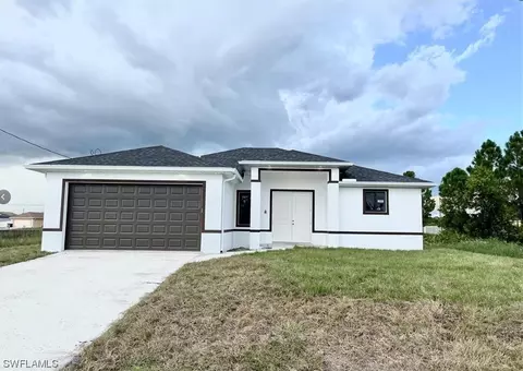 4307 Douglas Ln, Lehigh Acres, FL 33976