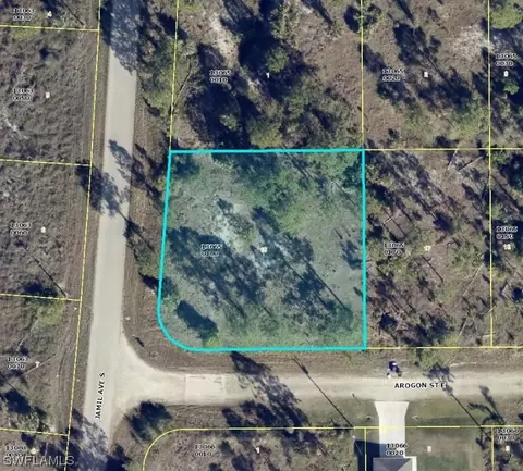 849 Arogon St E, Lehigh Acres, FL 33974