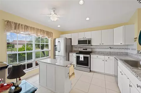 4421 Varsity Lakes Dr, Lehigh Acres, FL 33971