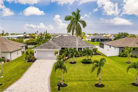1816 SW 11th St, Cape Coral, FL 33991