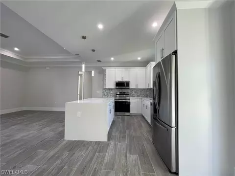 4901 21st Pl SW, Naples, FL 34116 photo 6
