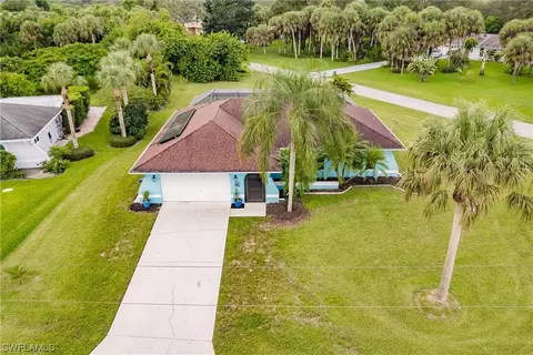 2600 E 5th St, Lehigh Acres, FL 33936