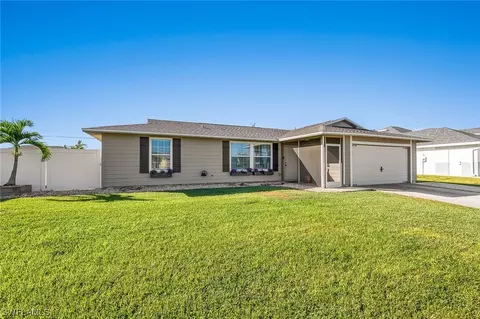 114 NE 12th Ln, Cape Coral, FL 33909