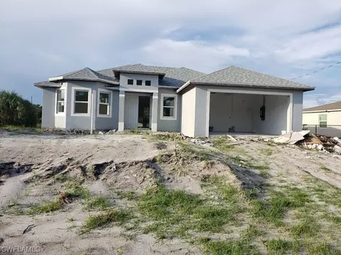 2614 51st St SW, Lehigh Acres, FL 33976