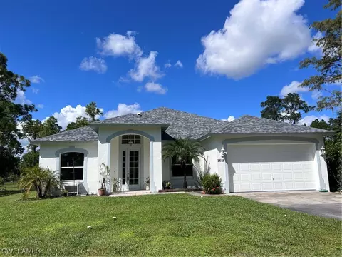 1685 47th Ave NE, Naples, FL 34120