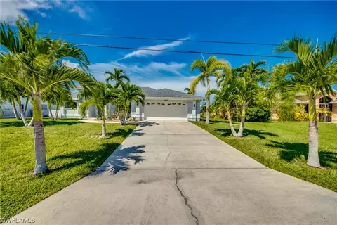 1928 SE 6th Ave, Cape Coral, FL 33990