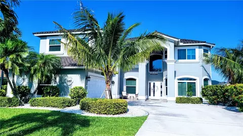 3328 SE 17th Pl, Cape Coral, FL 33904