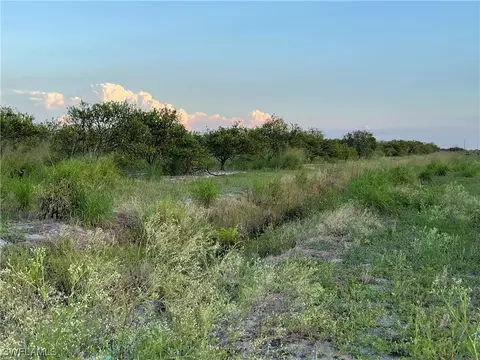 6545 7th Rd, Labelle, FL 33935 photo 2