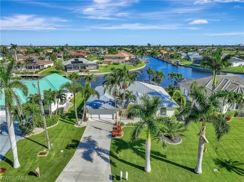 2205 SW 43rd Ln, Cape Coral, FL 33914