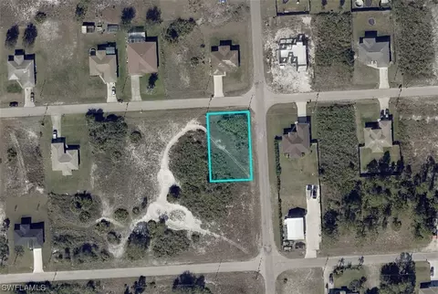2901 27th St SW, Lehigh Acres, FL 33976