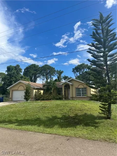2505 8th St SW, Lehigh Acres, FL 33976