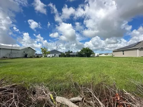 1322 NE 10th Ave, Cape Coral, FL 33909