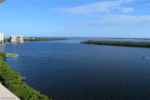 4203 Bay Beach Ln #D-7, Fort Myers Beach, FL 33931