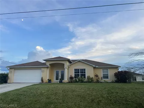 226 NW 14th Ter, Cape Coral, FL 33993