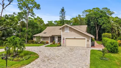 2286 Royal Ln, Naples, FL 34112