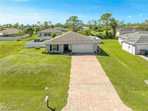 2216 NE 36th St, Cape Coral, FL 33909