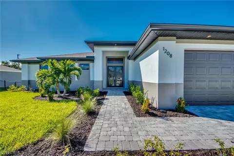 1208 NW 4th St, Cape Coral, FL 33993