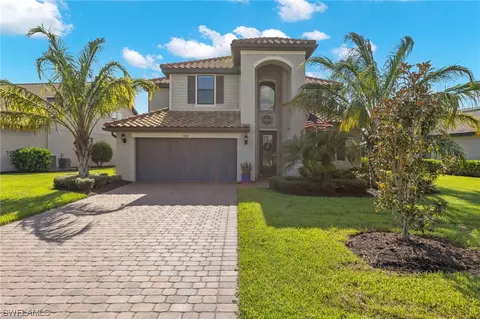 Exterior - 19894 Beverly Park Rd, Estero, FL 33928 photo 4 of 9